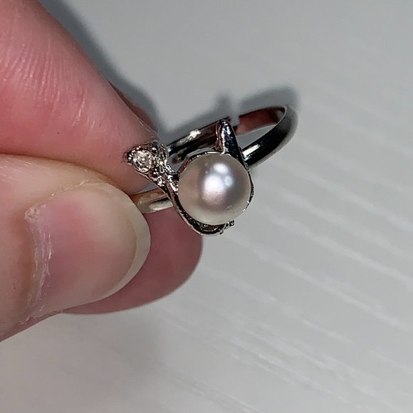 Faux Pearl and CZ SLP ring, size 7, Sizeable - Picture 6 of 12